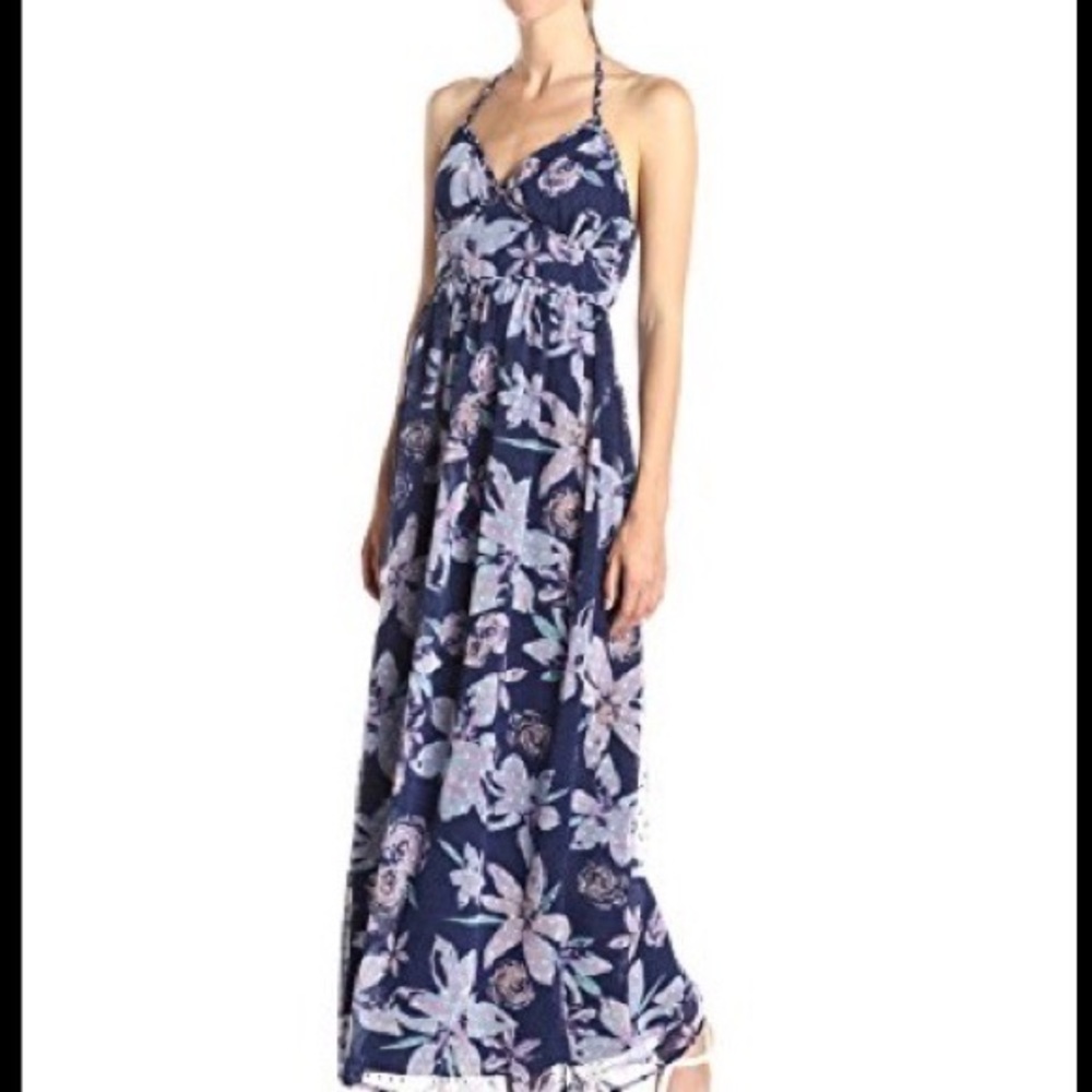 Jessica Simpson Roslyn Maxi Dress in Aura Lily